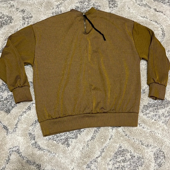 Zara Gold and Black Stripe Pop Over with long Sleeve - Picture 7 of 12